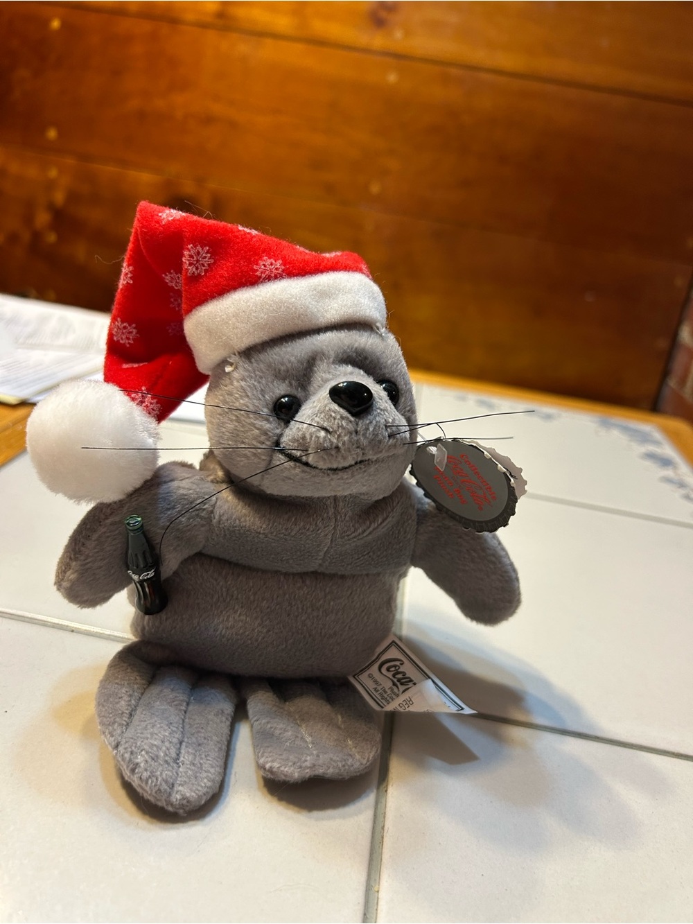 Vintage 90s Coca Cola deal with Santa hat